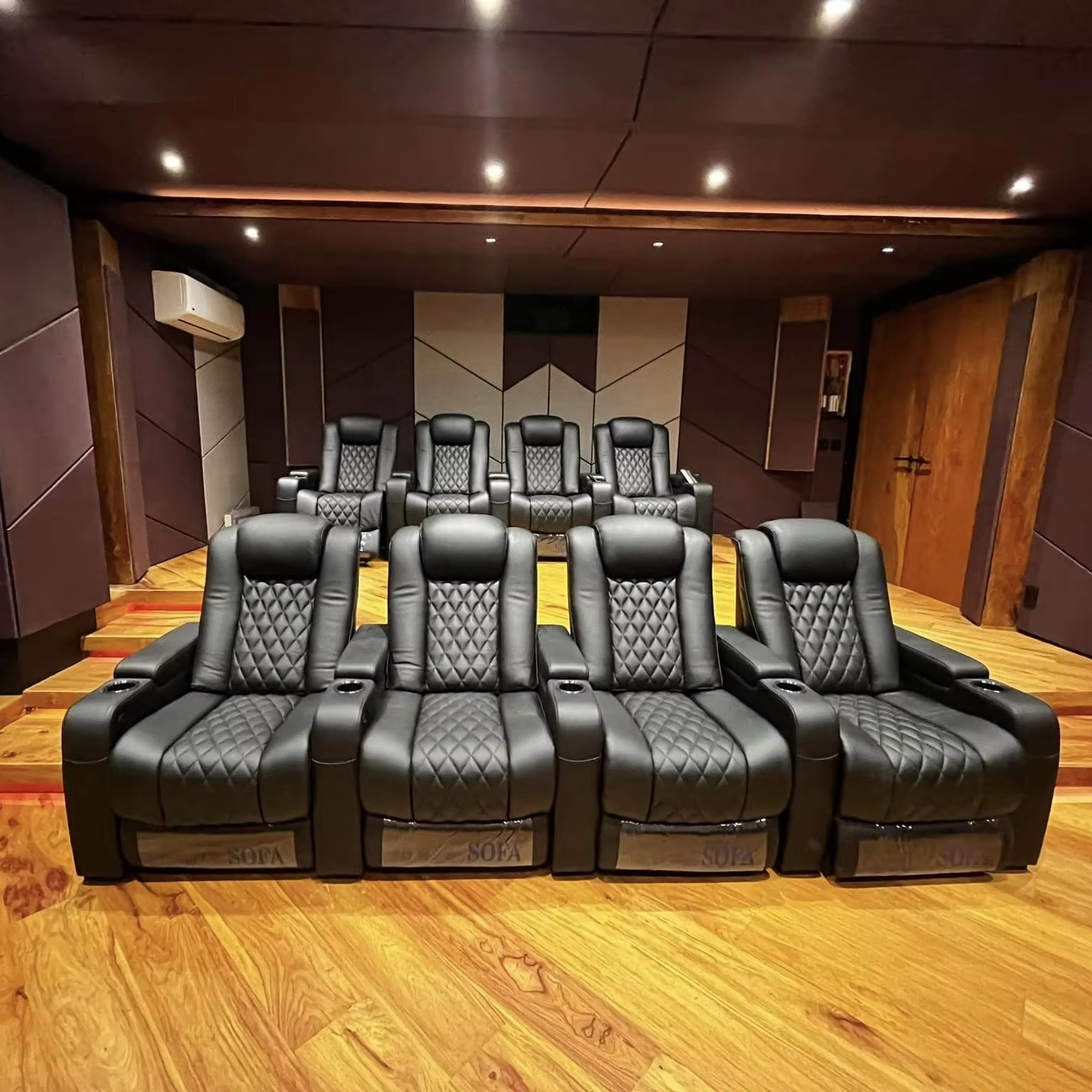 Living Room Home Interior Cine - Home Cinema Interiors 评论和价格